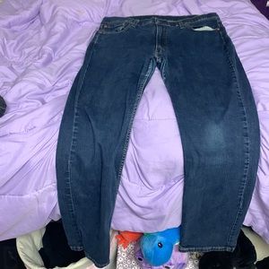Men’s Levi’s jeans